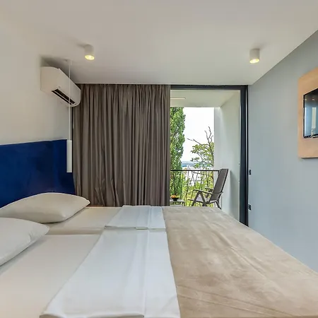 Hotel Ad Turres 3*