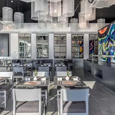 Ad Turres ホテル 3*