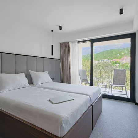 Hotel Ad Turres 3*